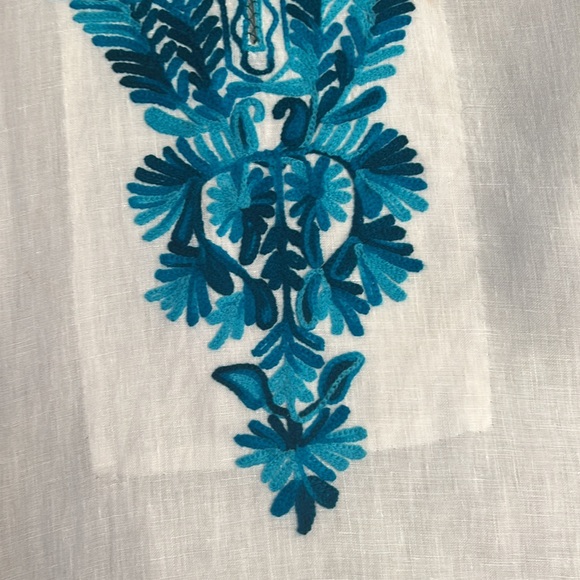 Roberta Roller Rabbit tunic- like new. - Picture 2 of 5